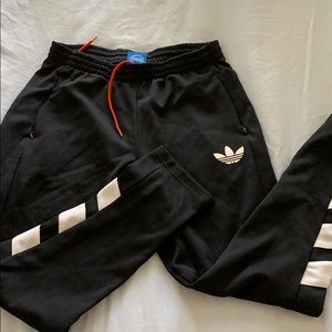 Adidas sweatpants joggers